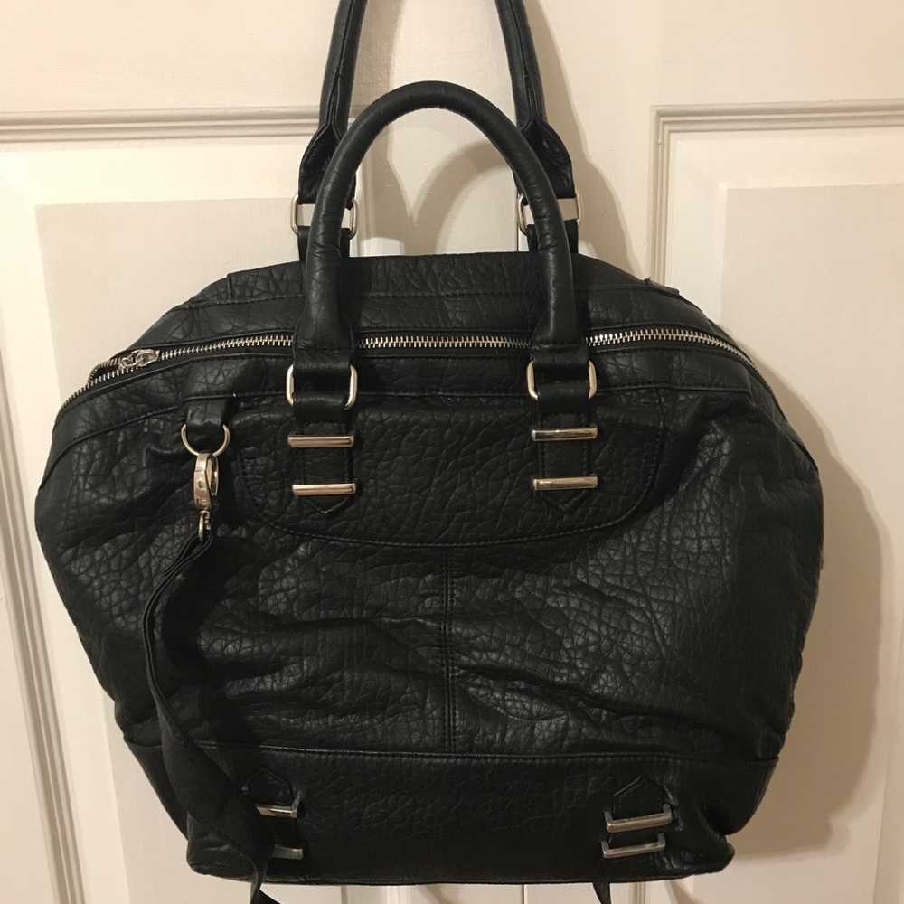 Black Handbag 💁🏼👛